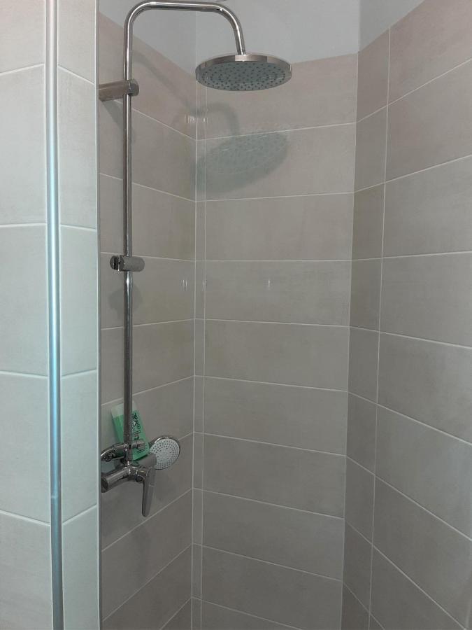 Appartement Le Flatiron - 4 Chambres Tarbes Kültér fotó